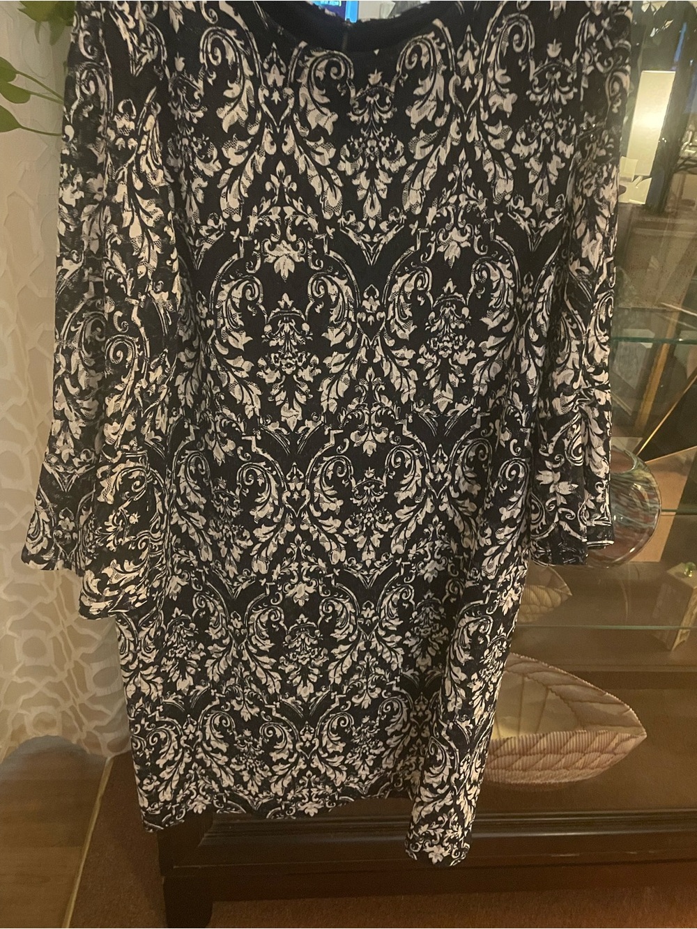 Ronni Nicole Black and White Damask Print Tunic